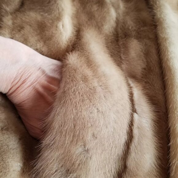 Autumn Haze Real Mink Fur Stole - Picture 7 of 9